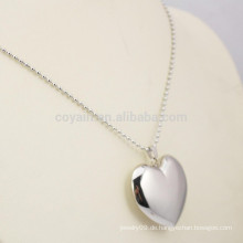 Glänzendes Silber überzogenes Edelstahl 3D leere klumpige Herz-Halskette